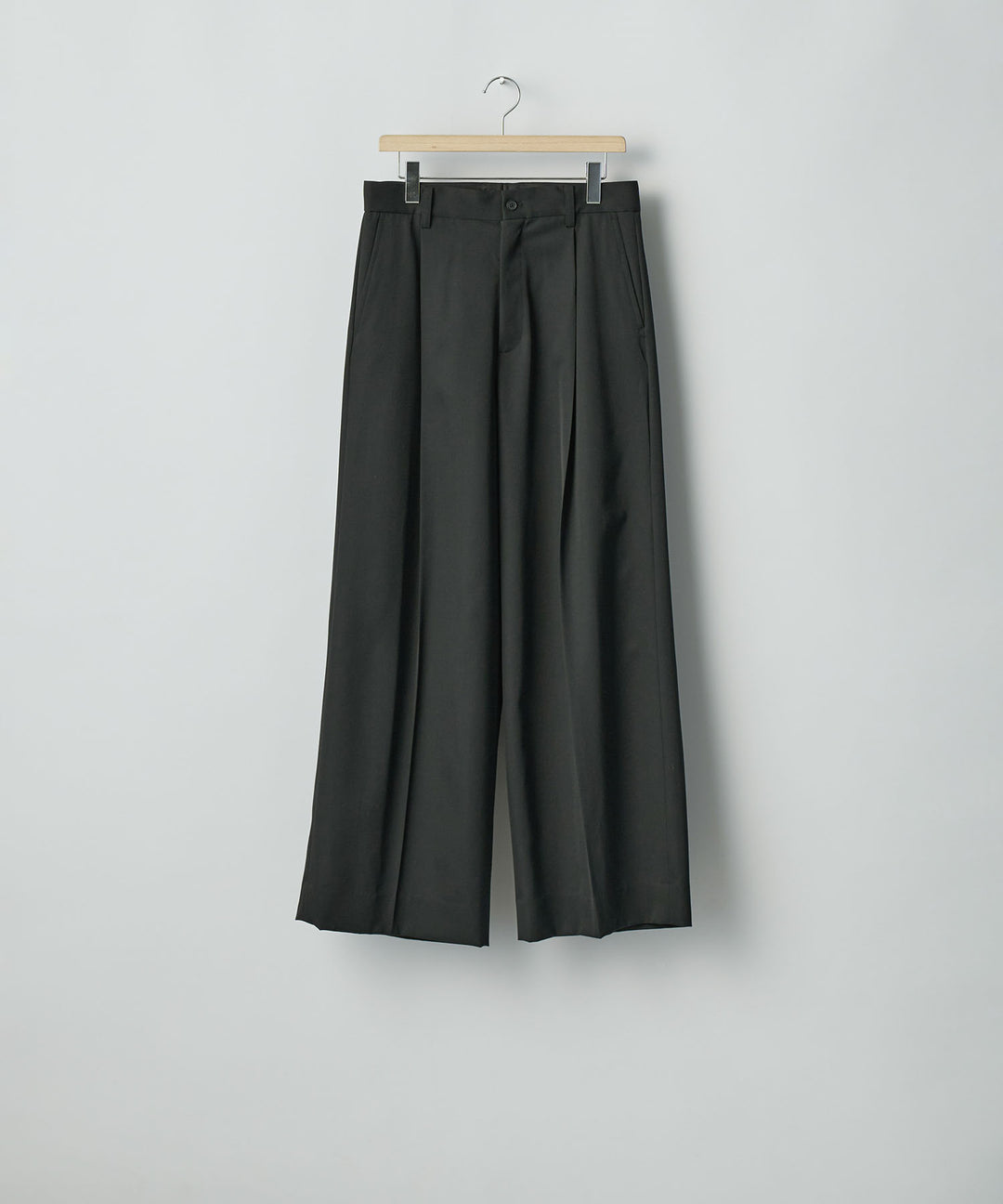 ssstein(シュタイン)のEXTRA WIDE TROUSERS (2/90 WOOL GABARDINE) - BLACKの公式通販サイトsession福岡セレクトショップ