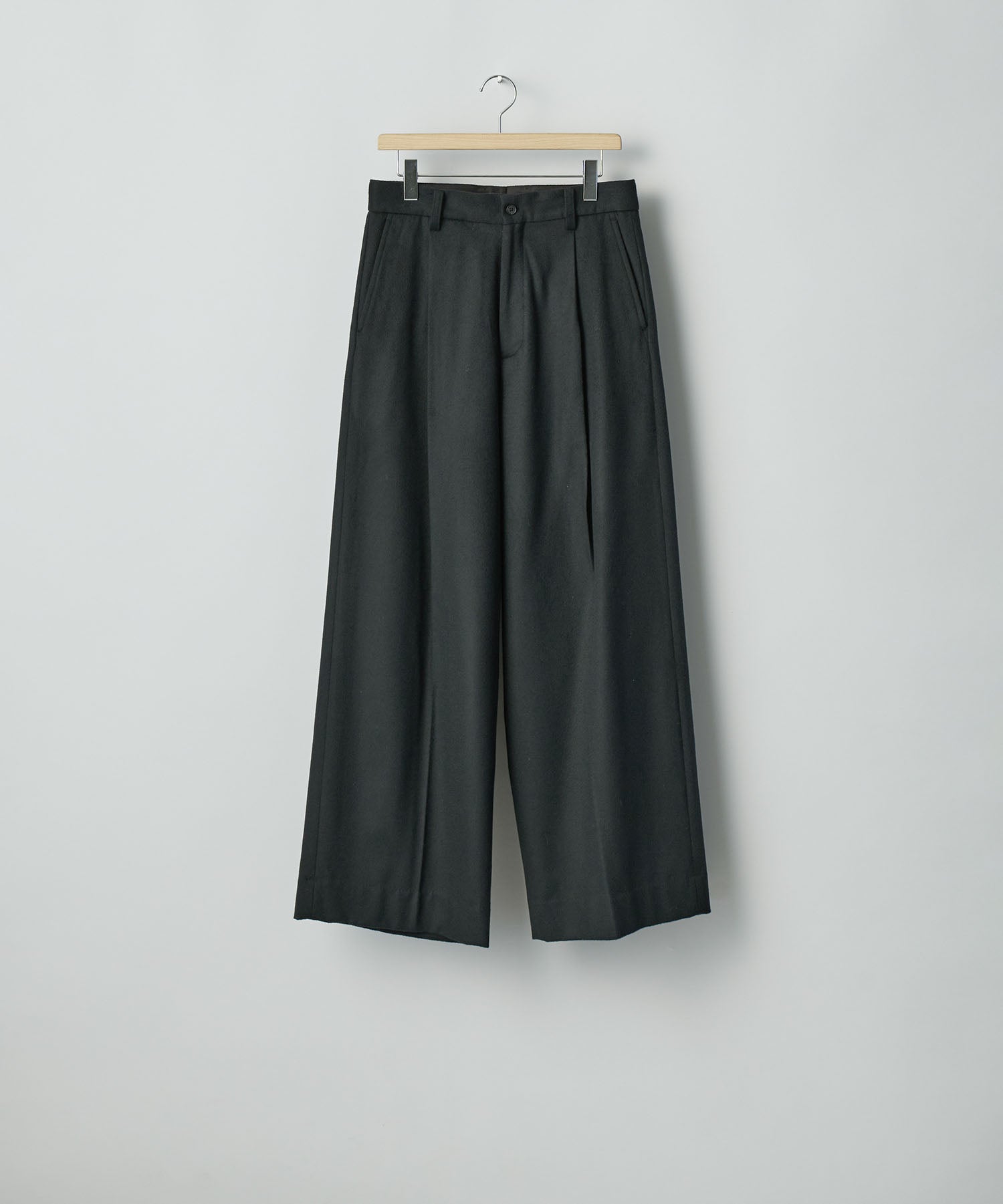 ssstein / シュタイン】W/CA BEAVER EXTRA WIDE TROUSERS - BLACK