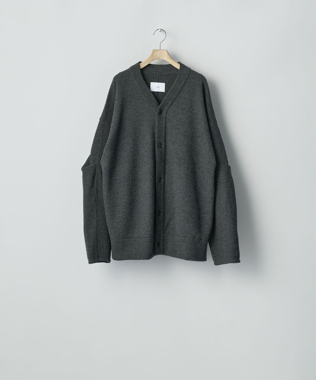 ssstein(シュタイン)のEXTRA FINE WOOL KNIT TUCKED CARDIGAN - CHARCOALの公式通販サイトsession福岡セレクトショップ