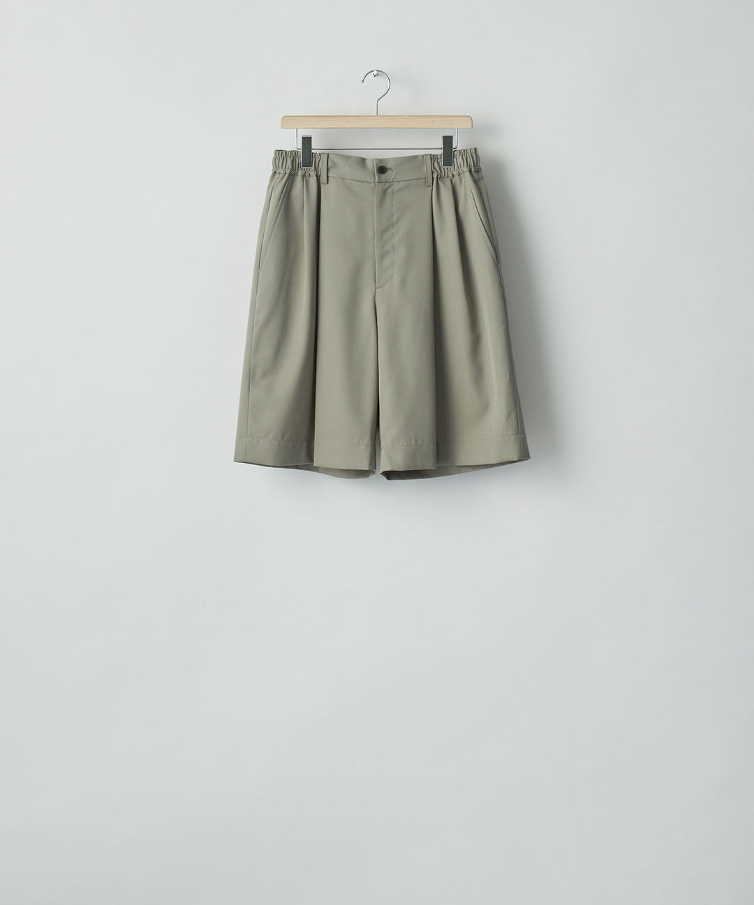 ssstein(シュタイン)の WIDE EASY SHORT TROUSERS(2/90 WOOL GABARDINE) - TAUPE BEIGEの公式通販サイトsession福岡セレクトショップ