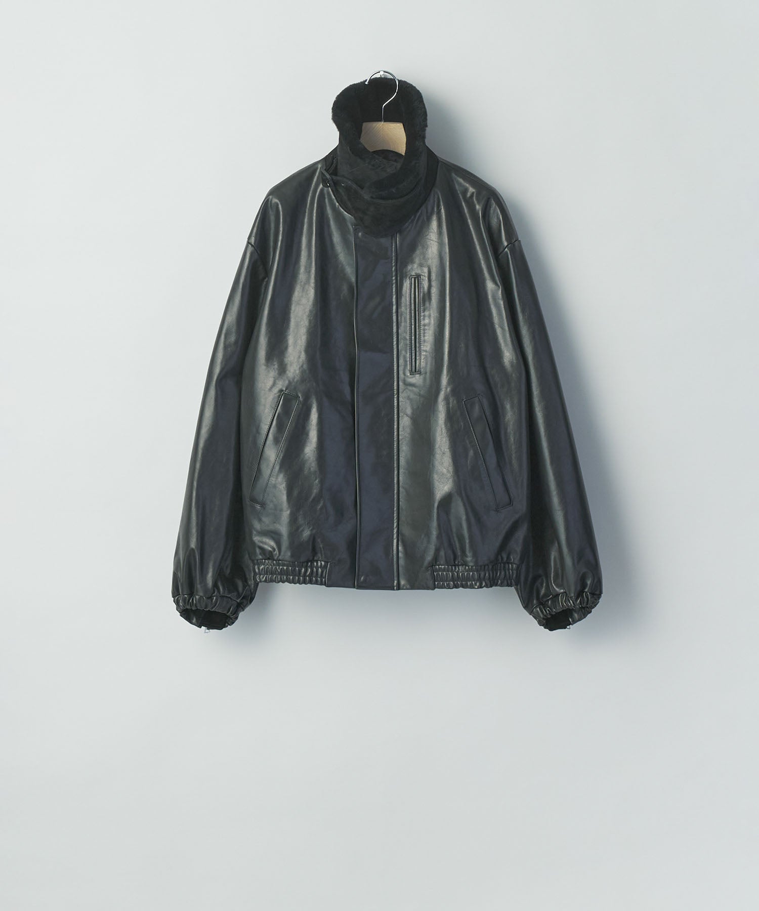 ssstein / シュタイン】MOUTON COLLAR CALF ZIP JACKET - BLACK | 公式