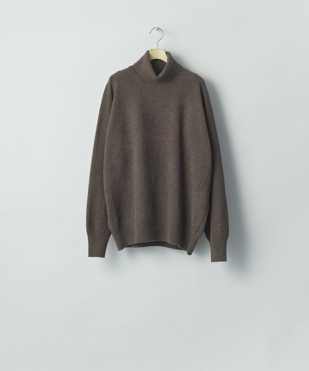ssstein(シュタイン)のEXTRA FINE WOOL KNIT TURTLE NECK LS - MOCHAの公式通販サイトsession福岡セレクトショップ