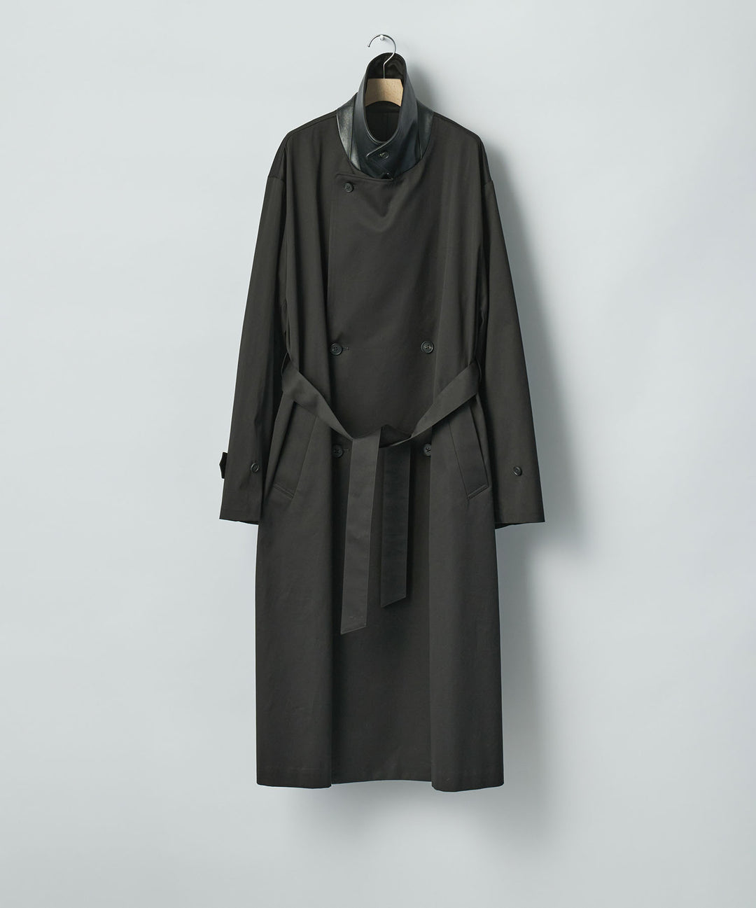 ssstein(シュタイン)のCOTTON SATIN OVERSIZED DOUBLE BREASTED COAT - BLACKの公式通販サイトsession福岡セレクトショップ