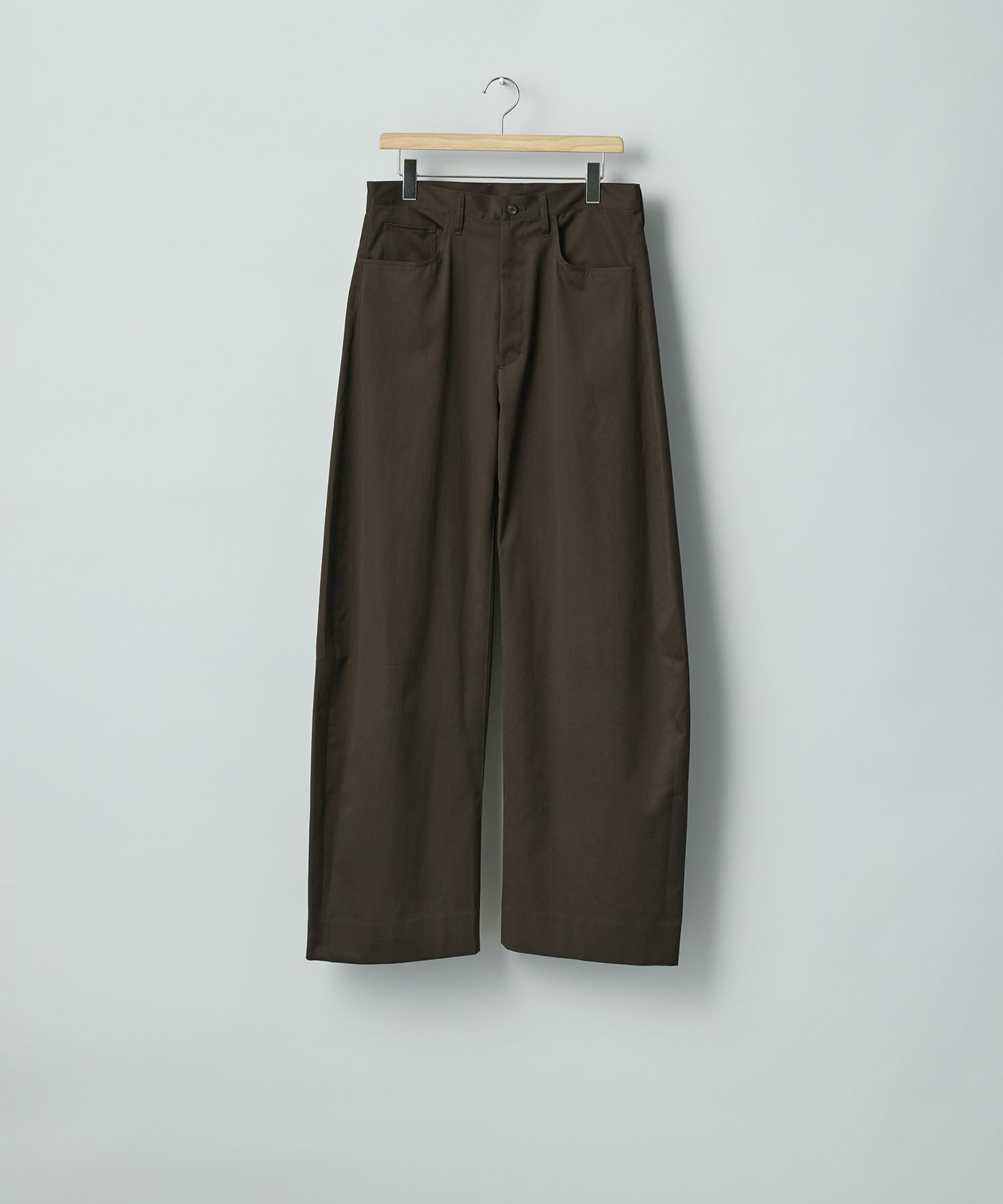 ssstein / シュタイン】COTTON SATIN ROUND PANTS - DARK BROWN | 公式
