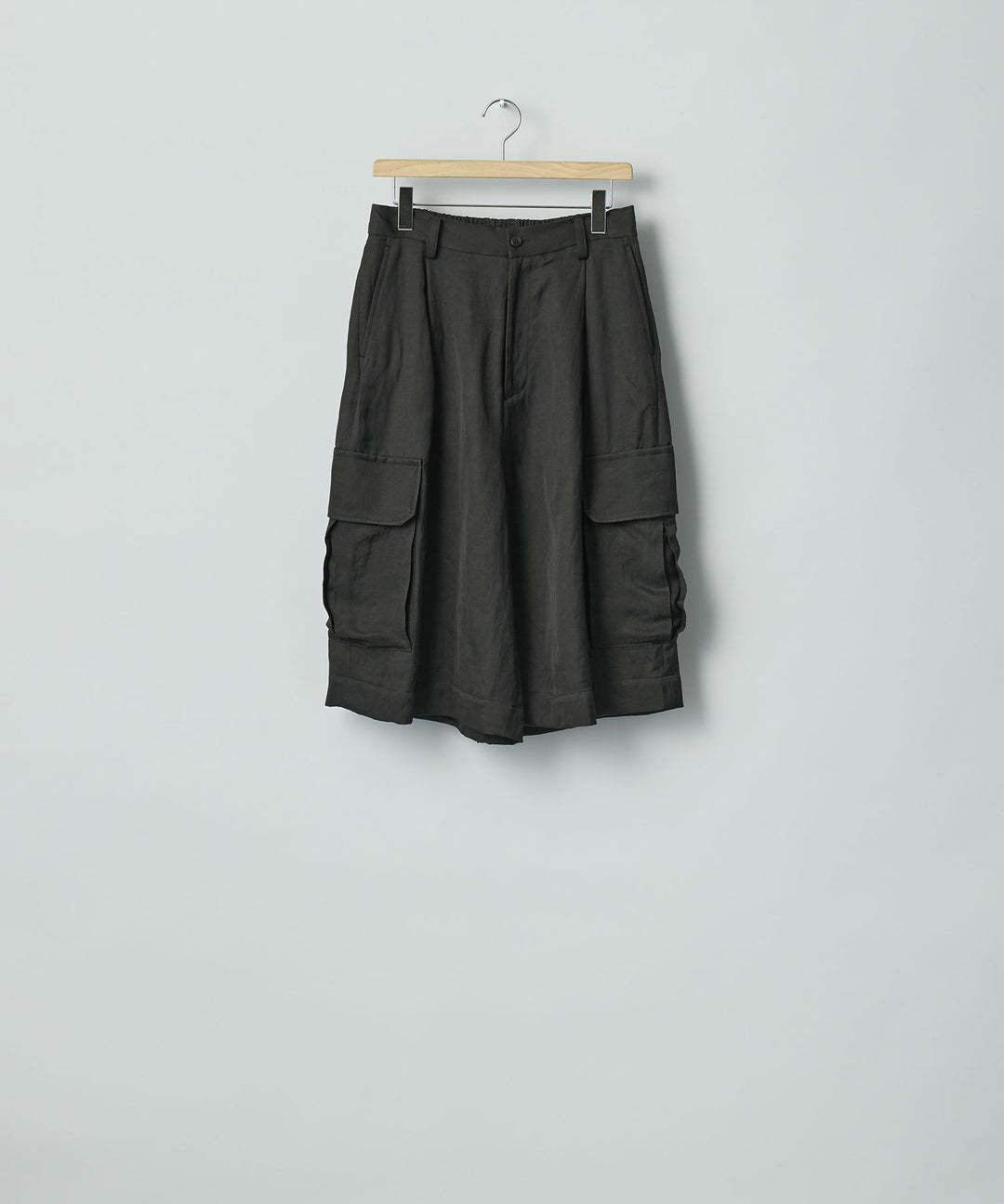 ssstein(シュタイン)のVIS/LI BRIGHT TWILL CARGO SHORT TROUSERS - DARK CHARCOALの公式通販サイトsession福岡セレクトショップ
