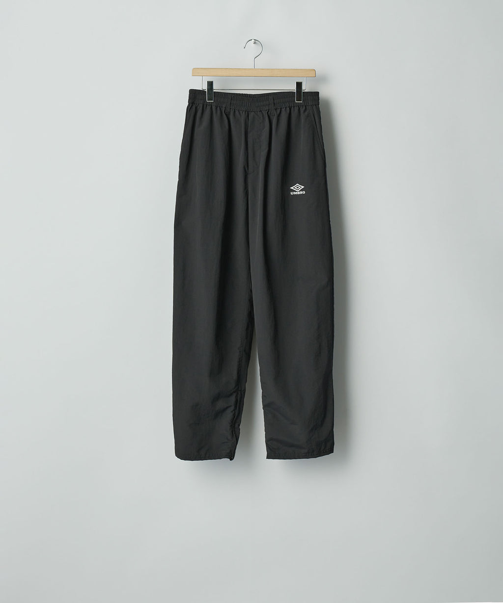 ssstein×UMBRO(シュタイン×アンブロ)のCO/NY POPLIN TRACK TROUSERS - BLACKの公式通販サイトsession福岡セレクトショップ