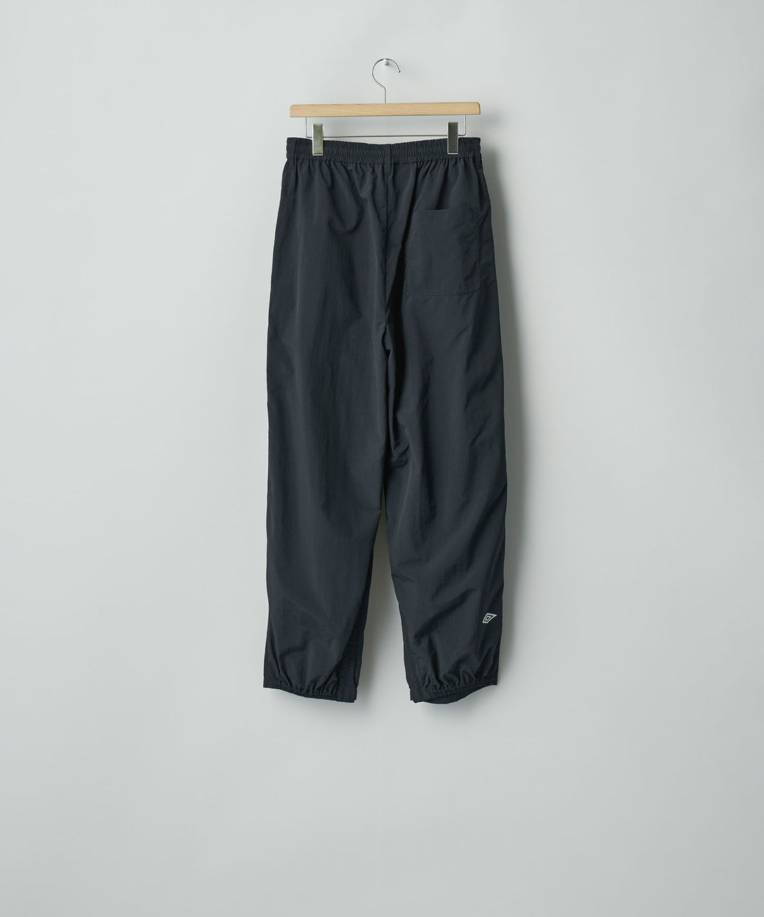 ssstein×UMBRO(シュタイン×アンブロ)のCO/NY POPLIN TRACK TROUSERS - DARK NAVYの公式通販サイトsession福岡セレクトショップ