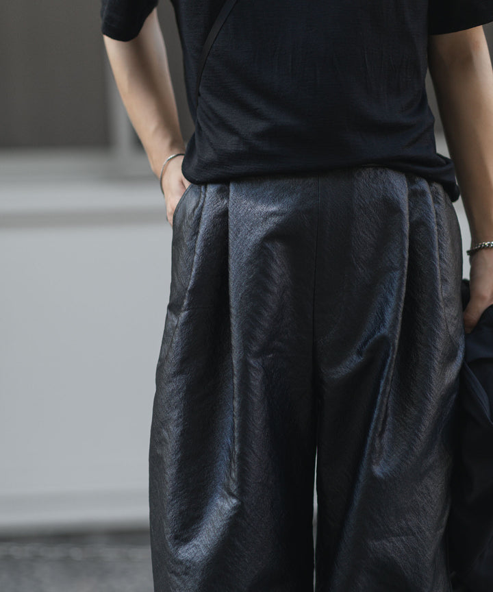 ANTHEM A-アンセムエーのLEATHER LIKE 2TUCK WIDE PANTSのBLACK公式通販サイトsession福岡セレクトショップ