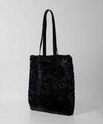 画像をギャラリービューアに読み込む, ssstein(シュタイン)の24AWコレクション ACRYLIC FUR TOTE BAG - BLACK 公式通販サイトsession福岡セレクトショップ
