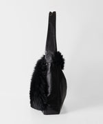 画像をギャラリービューアに読み込む, ssstein(シュタイン)の24AWコレクション SHEEP FUR FLAP SHOULDER BAG - BLACKxBLACK 公式通販サイトsession福岡セレクトショップ
