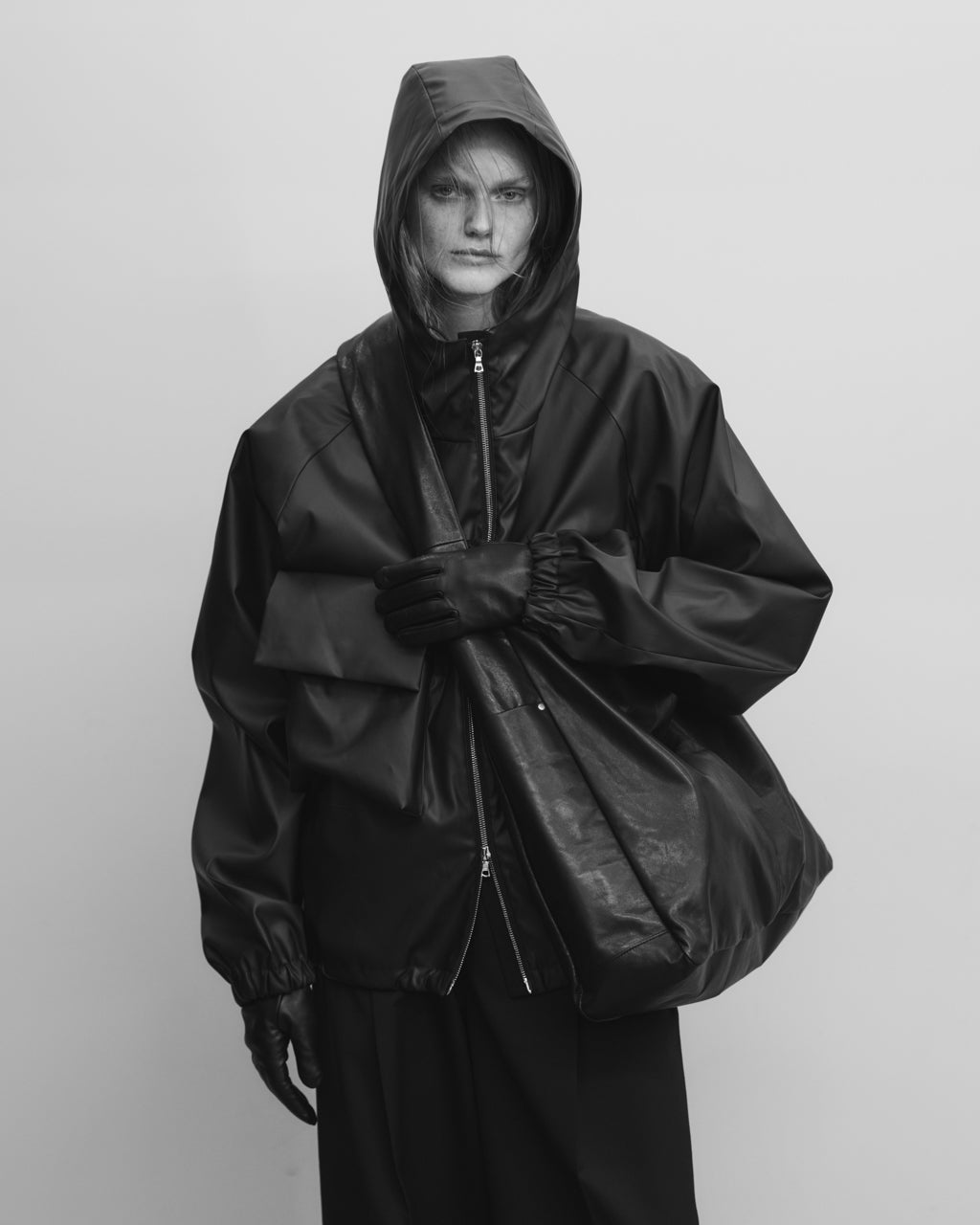 stein(シュタイン)の24SSコレクションSHOULDER BAGのBLACK(LEATHER) sessionセッション福岡セレクトショップ 公式通販サイト