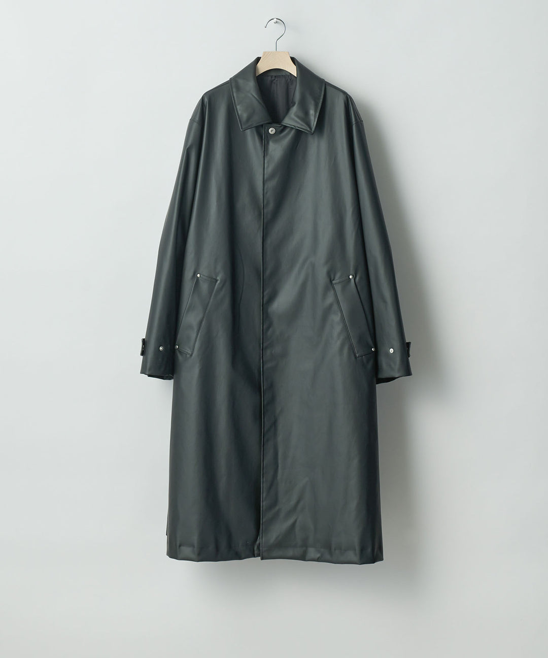 stein(シュタイン)の24SSコレクションOVERSIZED BALMACAAN COATのBLACK(COATING)