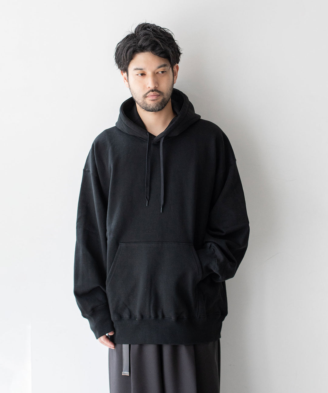 stein(シュタイン)の23AWコレクションOVERSIZED UNTWISTED YARN SWEAT HOOD LSのBLACK