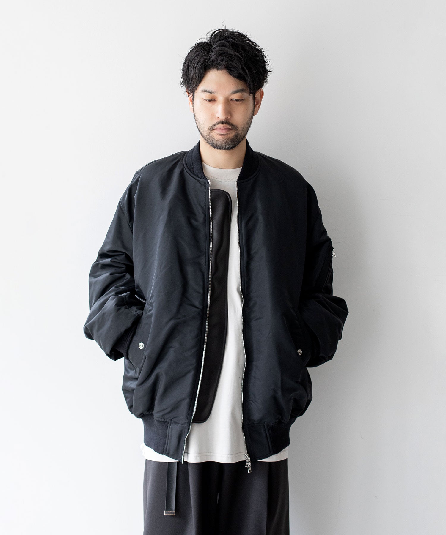 stein(シュタイン)の23AWコレクションOVERSIZED FLIGHT JACKETのBLACK