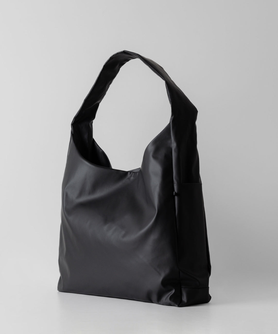 stein(シュタイン)の24SSコレクションSHOULDER BAGのBLACK(COATING) sessionセッション福岡セレクトショップ 公式通販サイト