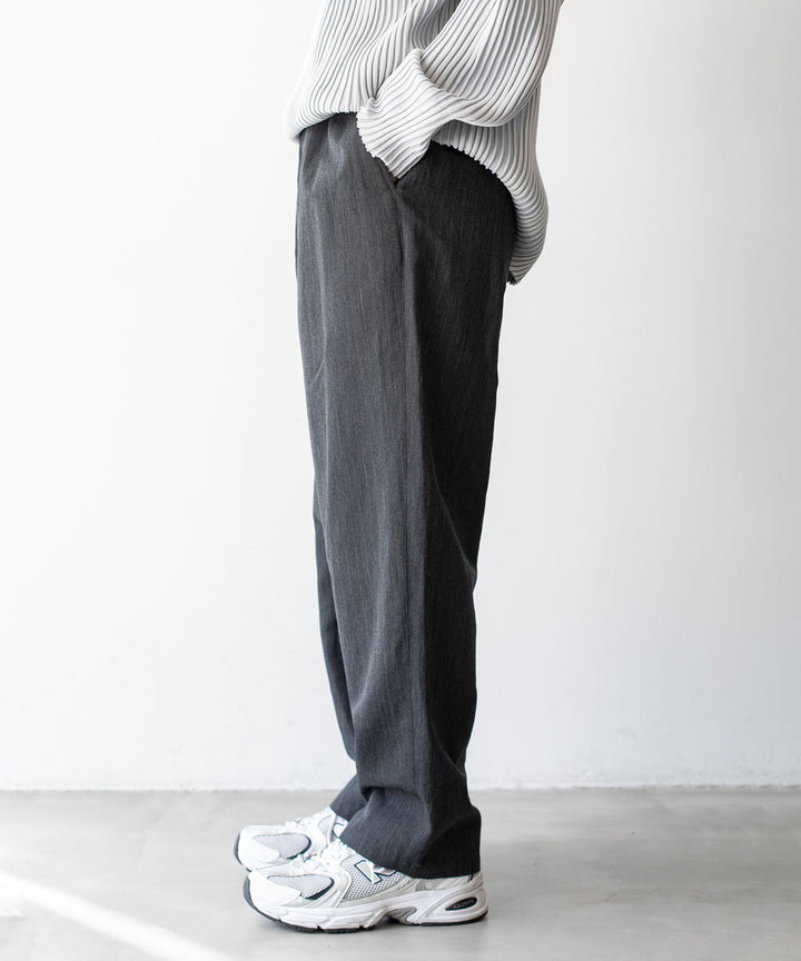 stein(シュタイン)の23AWコレクションDRAWSTRING WIDE TROUSERSのCHARCOAL