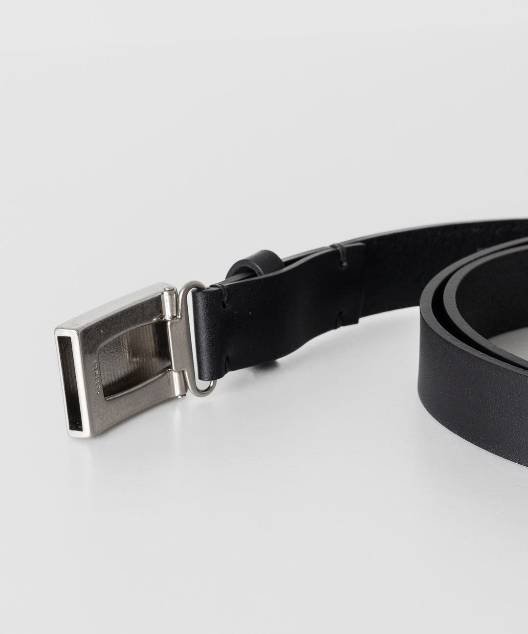 【stein】シュタイン24ss LEATHER BELT ( PLAIN BUCKLE ) - BLACK sessionセッション福岡セレクトショップ 公式通販サイト