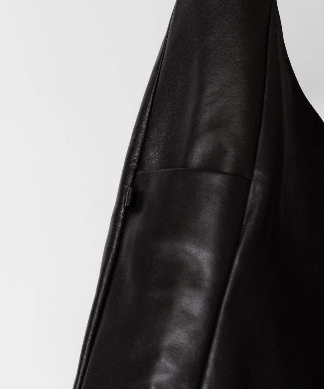 ssstein(シュタイン)の24AWコレクション LEATHER SHOULDER BAG - BLACK 公式通販サイトsession福岡セレクトショップ