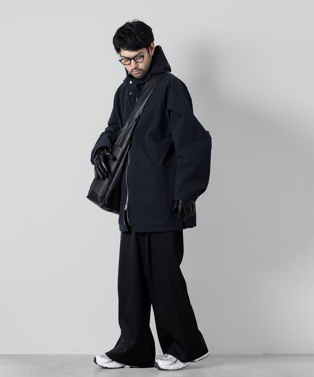 stein(シュタイン)の24SSコレクションSHOULDER BAGのBLACK(COATING) sessionセッション福岡セレクトショップ 公式通販サイト