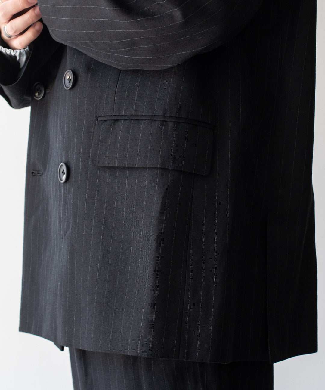 stein(シュタイン)の23AWコレクションOVERSIZED DOUBLE BREASTED JACKETのBLACK