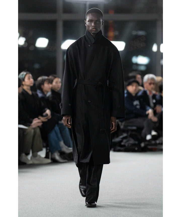 stein(シュタイン)の23AWコレクションOVERSIZED LAYERED SINGLE COATのBLACK