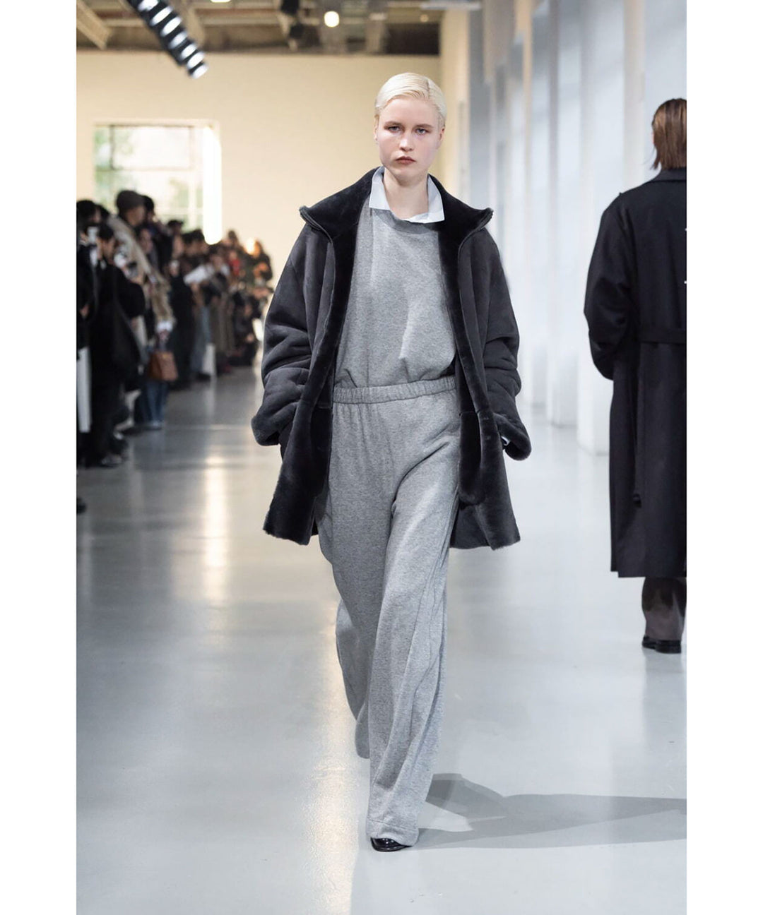 ssstein(シュタイン)のCUT-OFF MOUTON JACKET - GREY KHAKIの公式通販サイトsession福岡セレクトショップ