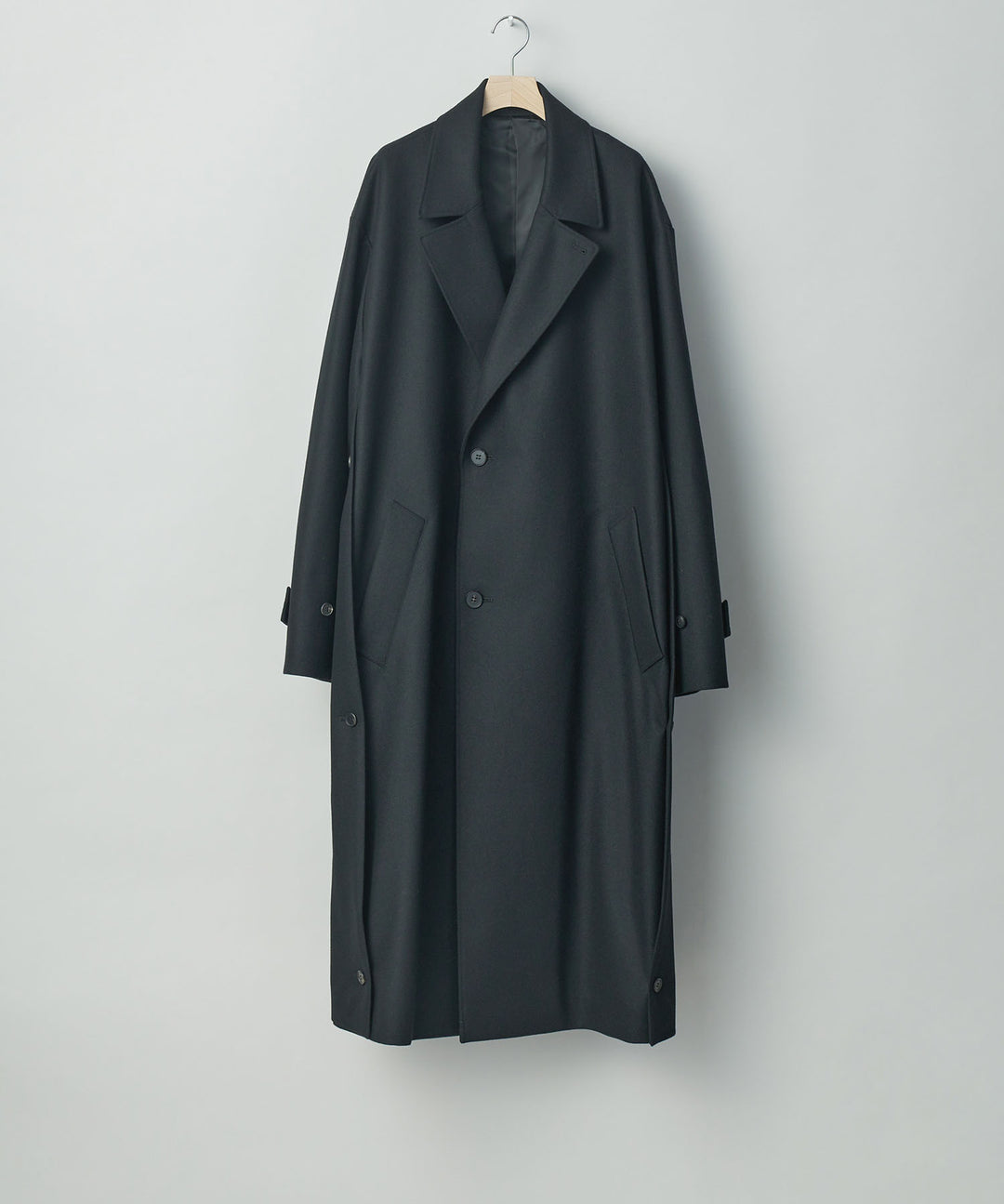stein(シュタイン)の23AWコレクションOVERSIZED LAYERED SINGLE COATのBLACK