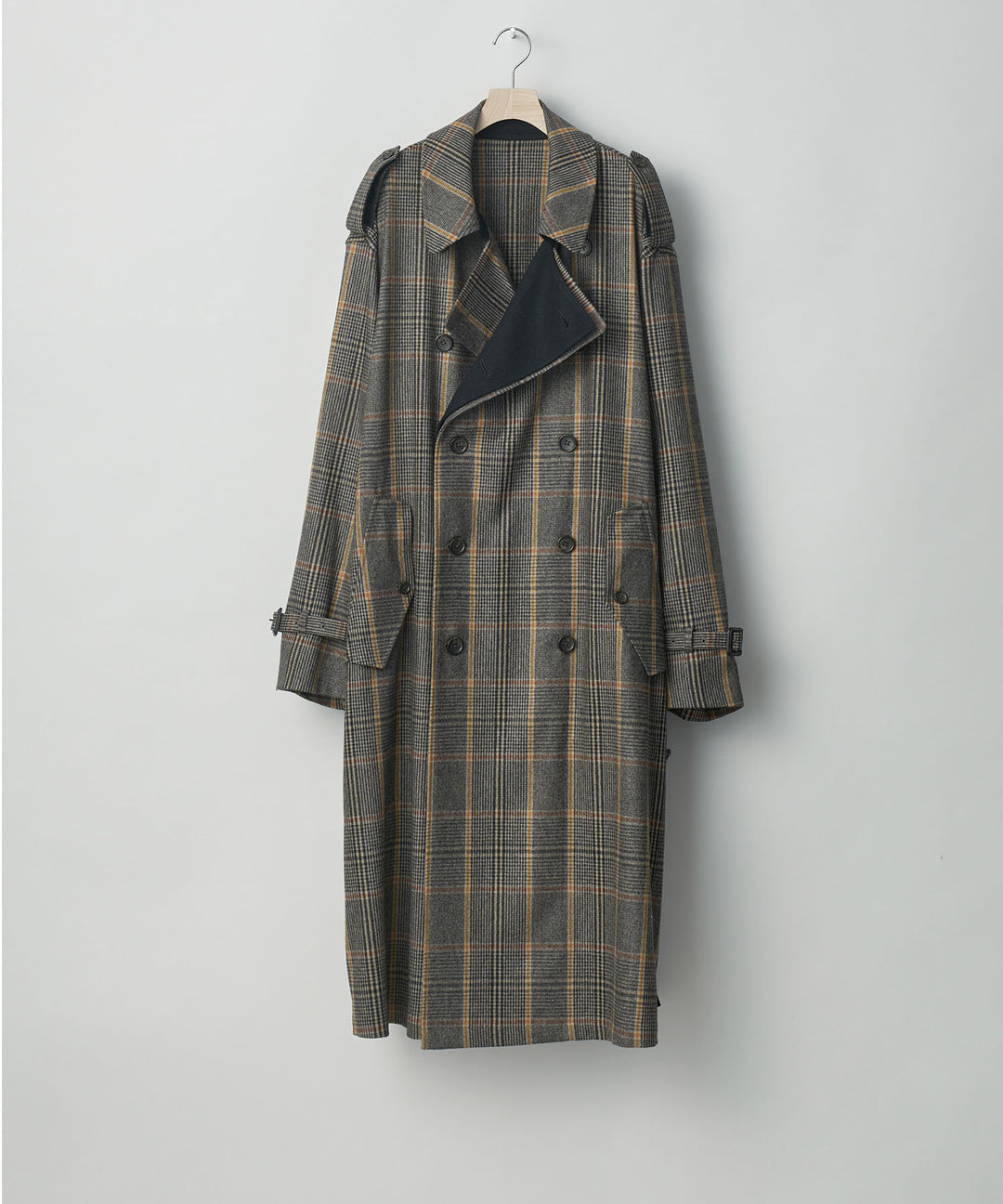 stein(シュタイン)の23AWコレクションOVERSIZED DOUBLE LAPELED TRENCH COATのGLEN CHECK × BLACK
