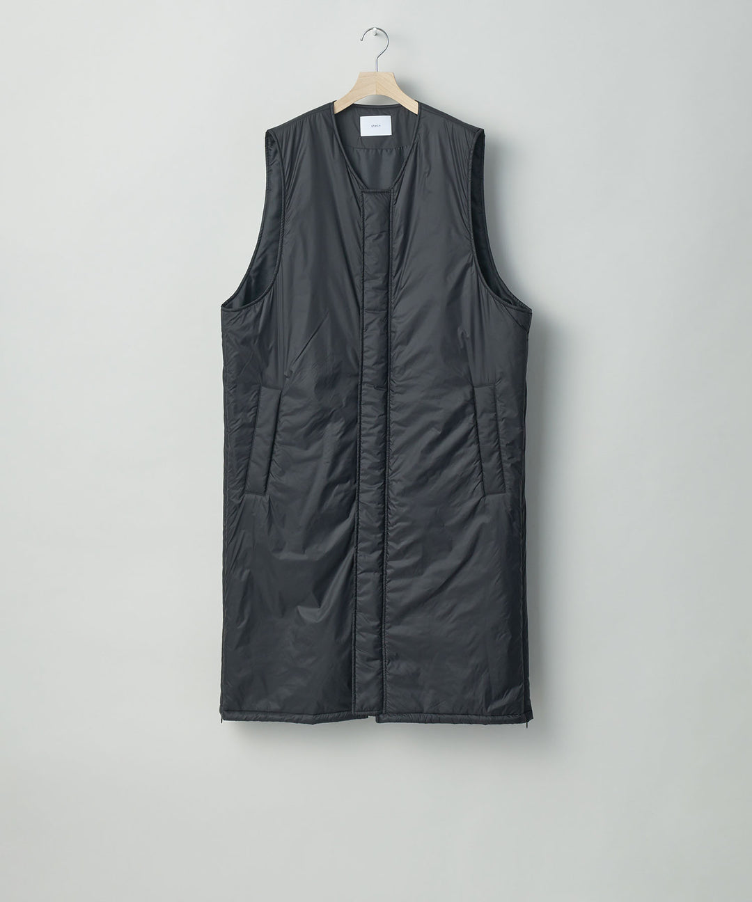 stein(シュタイン)の23AWコレクションPADDED MILITARY LONG VESTのBLACK
