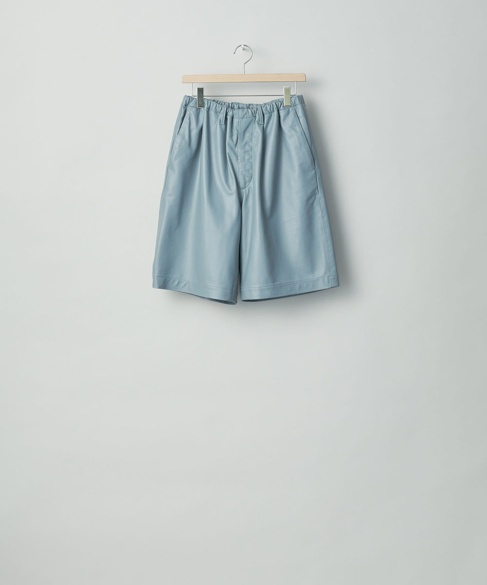 stein(シュタイン)の23AWコレクションLEATHER WIDE EASY SHORT TROUSERSのBLUE GREY