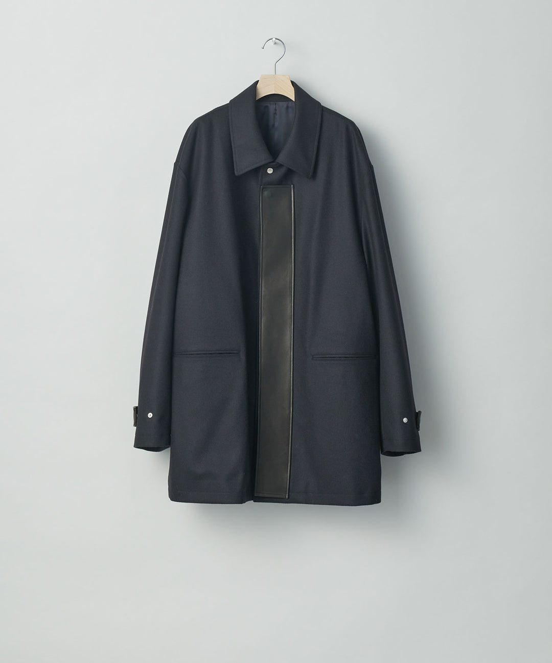 stein(シュタイン)の23AWコレクションLEATHER FLY FRONT LONG JACKETのDARK NAVY