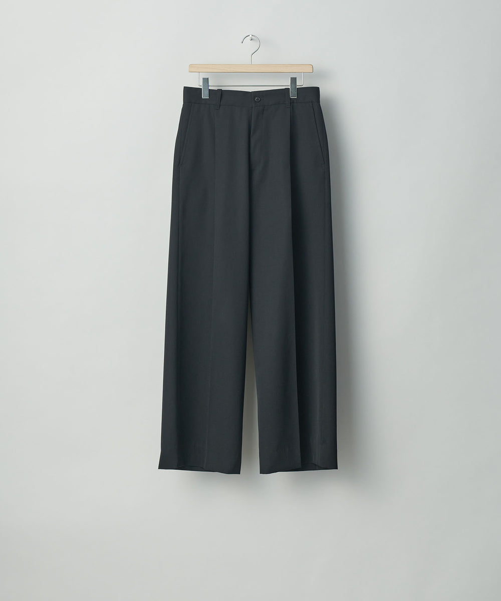 stein(シュタイン)の23AWコレクションEXTRA WIDE TROUSERSのBLACK