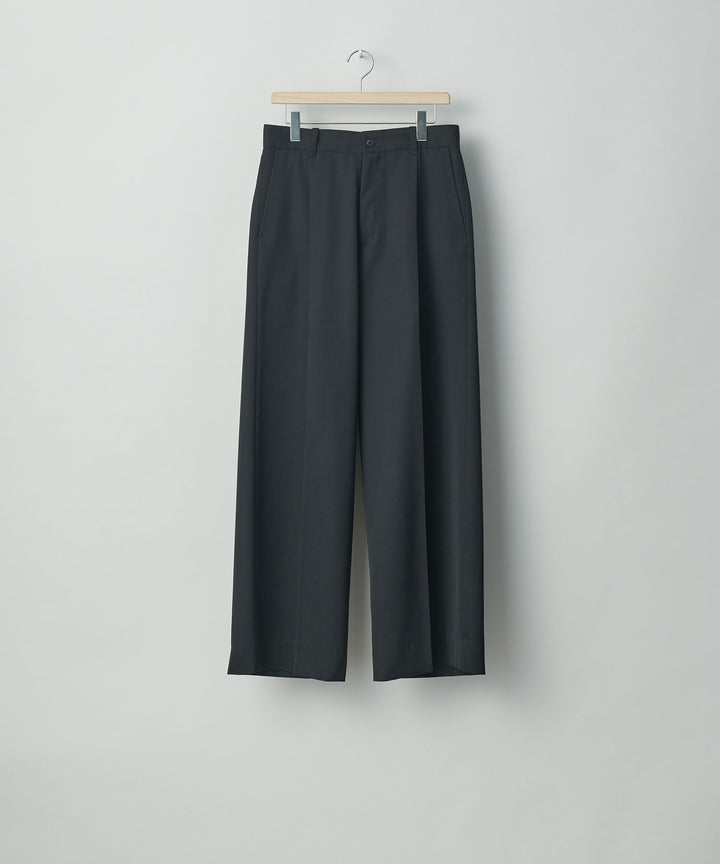 stein(シュタイン)の23AWコレクションEXTRA WIDE TROUSERSのBLACK