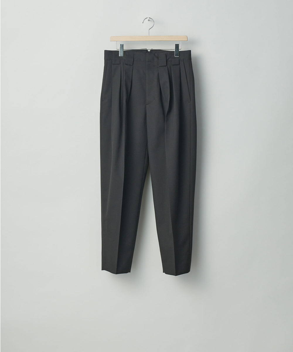 stein(シュタイン)の23AWコレクションDOUBLE WIDE TROUSERSのDARK CHARCOAL