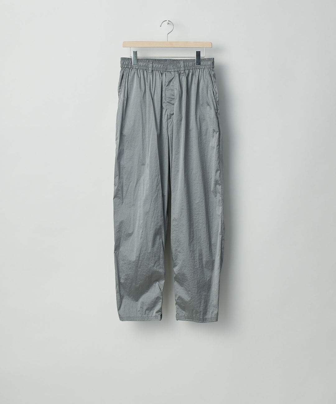 stein(シュタイン)の23AWコレクションWINDBREAKER EASY TROUSERSのSILVER 公式通販サイトsession福岡セレクトショップ