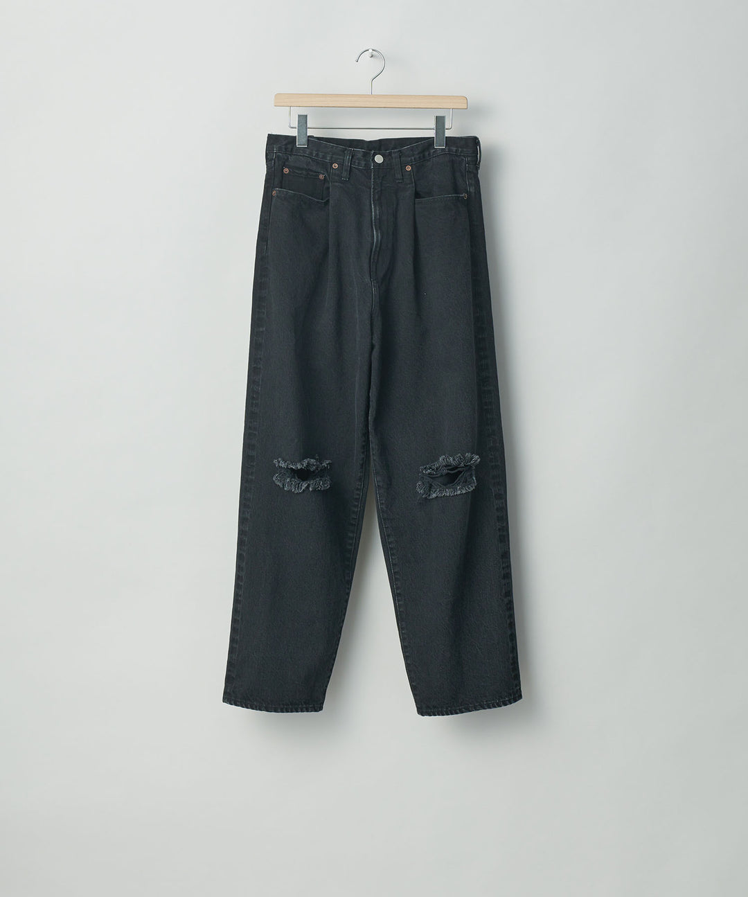 stein(シュタイン)の23AWコレクションVINTAGE REPRODUCTION DAMAGE WIDE DENIM JEANSのBLACK