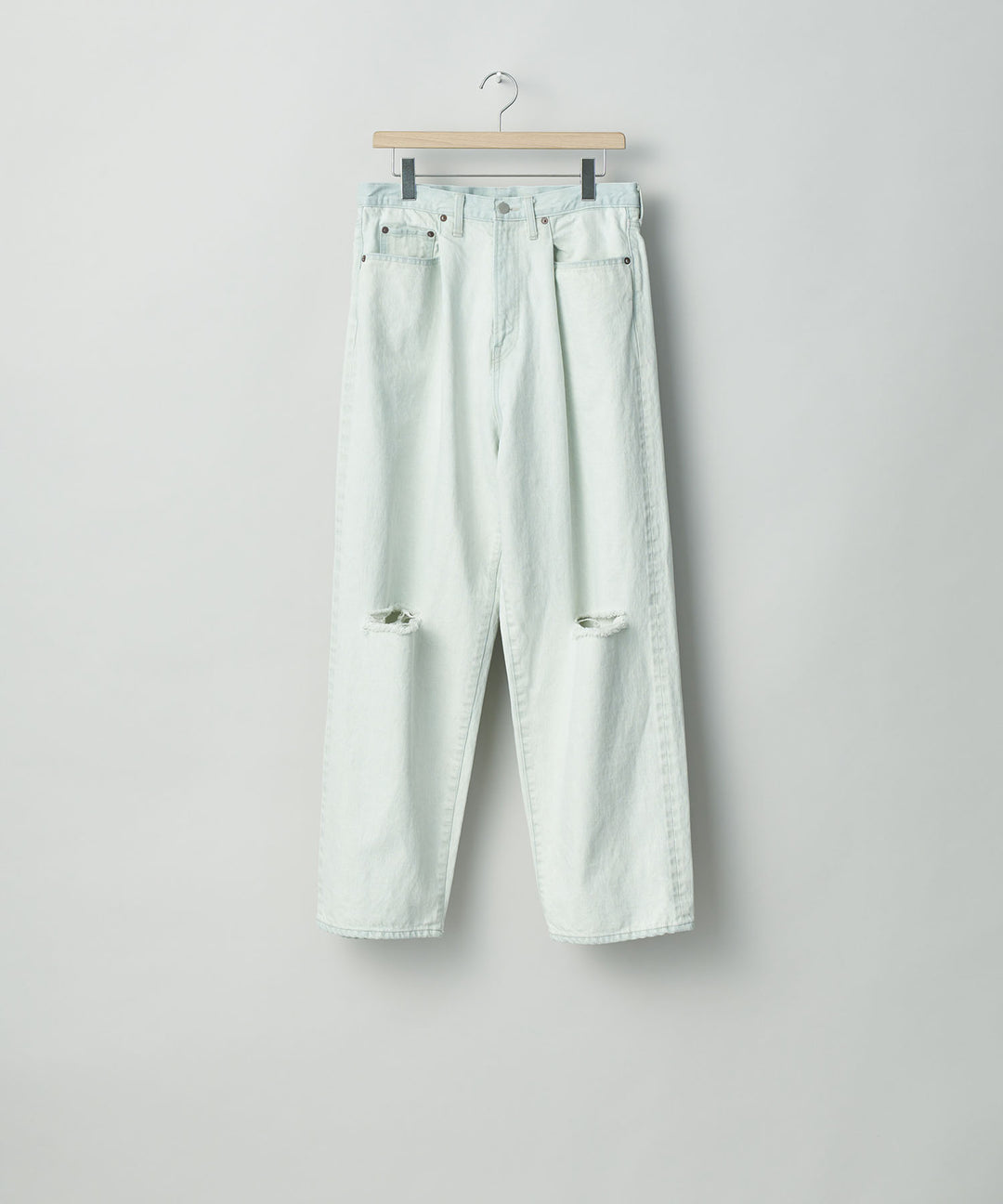 stein(シュタイン)の23AWコレクションVINTAGE REPRODUCTION DAMAGE WIDE DENIM JEANSのLT.INDIGO