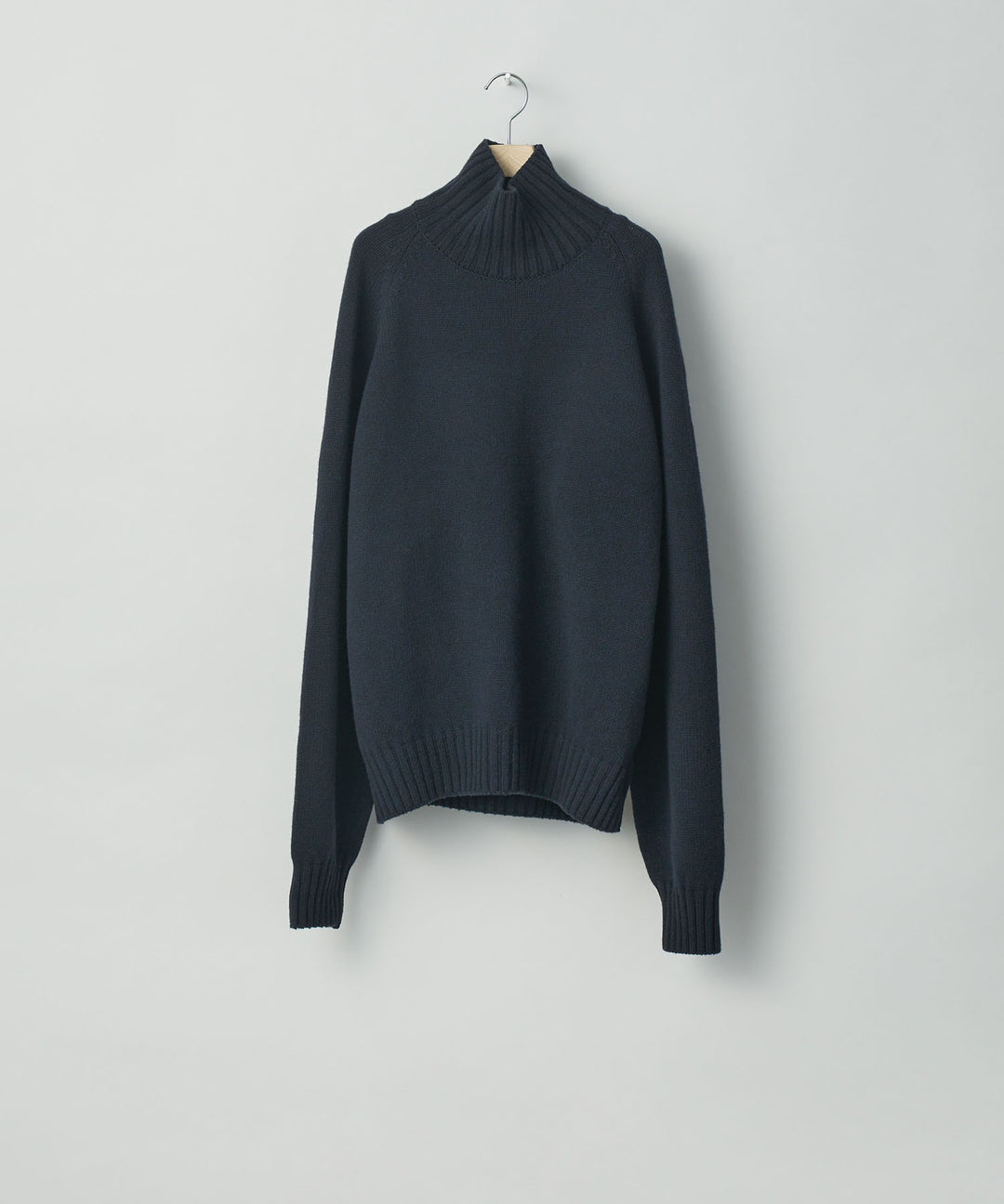 stein(シュタイン)の23AWコレクションEX FINE LAMBS LOOSE HIGH NECK KNIT LSのDARK NAVY sessionセッション福岡セレクトショップ  公式通販サイト