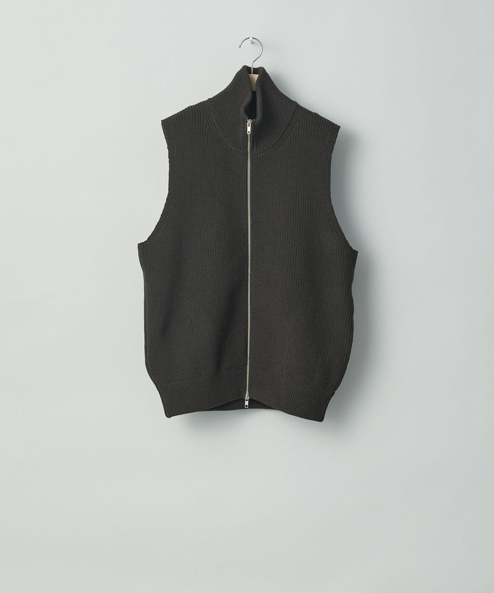stein(シュタイン)の23AWコレクションOVERSIZED DRIVERS KNIT ZIP VESTのMILITARY KHAKI