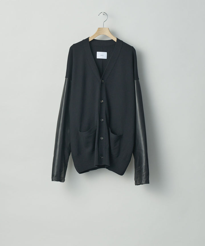 stein(シュタイン)の23AWコレクションLEATHER SLEEVES HIGH COUNT KNIT CARDIGANのBLACK × BLACK(LEATHER)