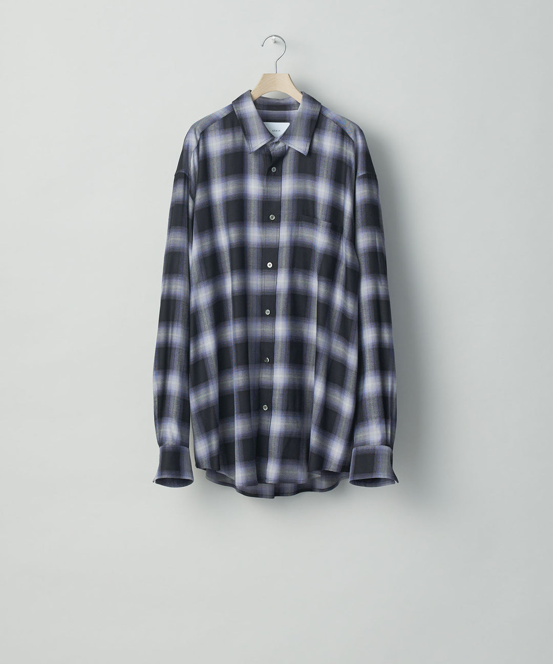 stein(シュタイン)の23AWコレクションOVERSIZED STANDARD SHIRTのPURPLE OMBRE