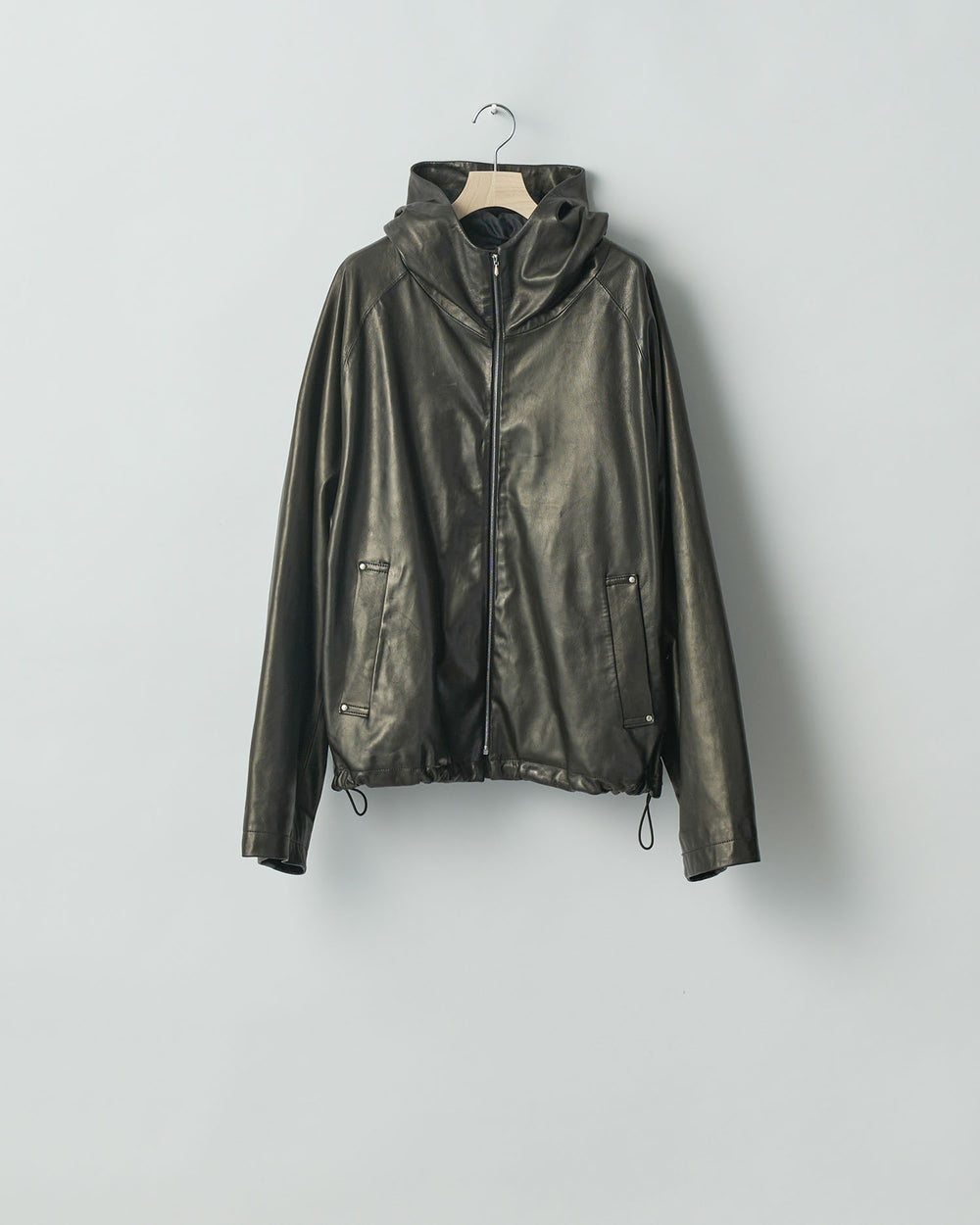 stein(シュタイン)の24SSコレクションLEATHER HOODED SHORT JACKETのBLACK