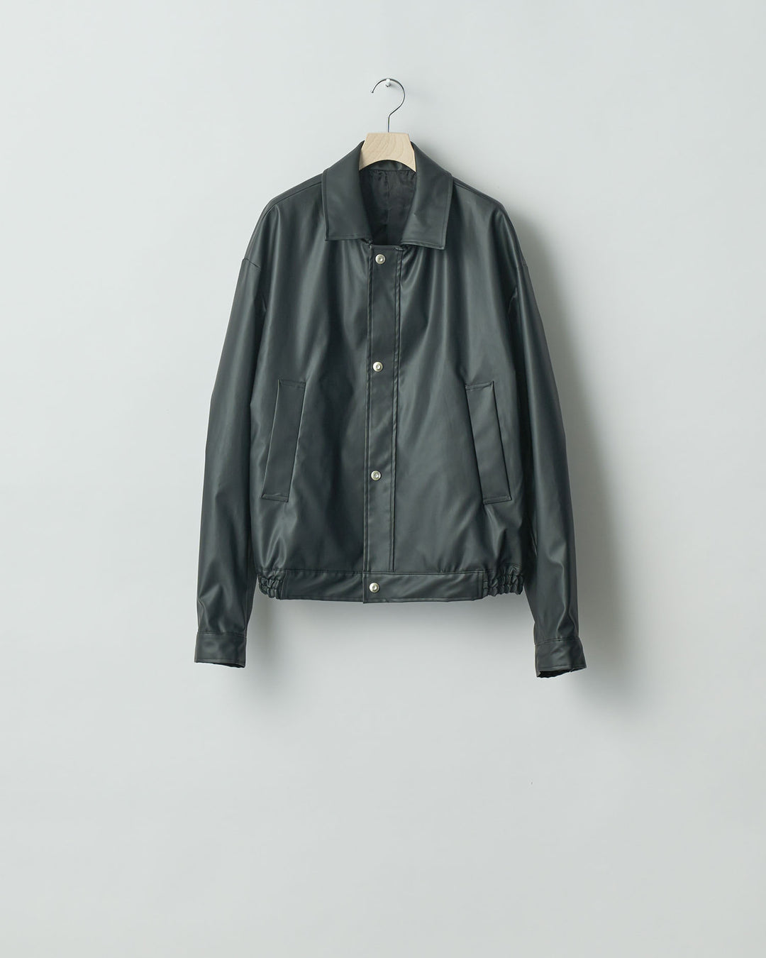 stein(シュタイン)の24SSコレクションCOATED TRUCKER JACKETのBLACK(COATING)