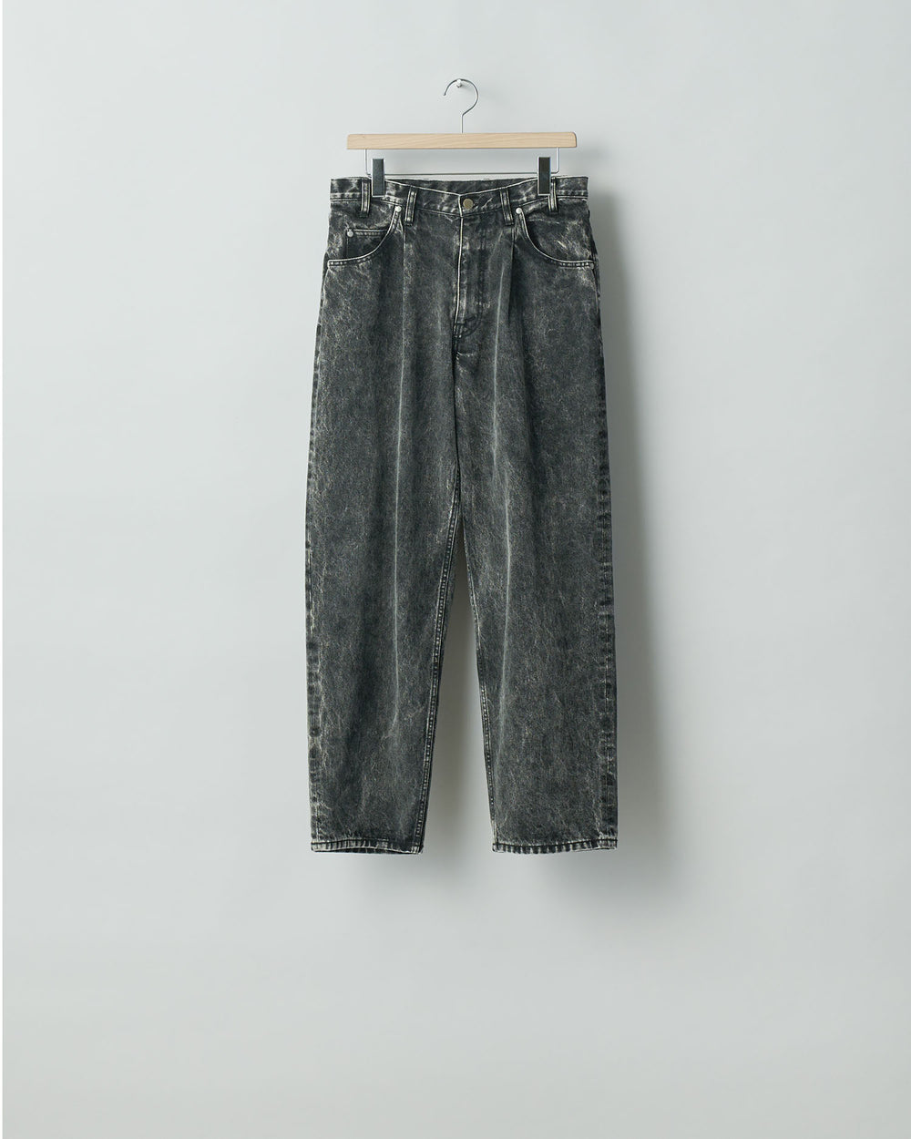 stein(シュタイン)の24SSコレクションCHEMICAL BLEACHED DENIM JEANSのBLACK