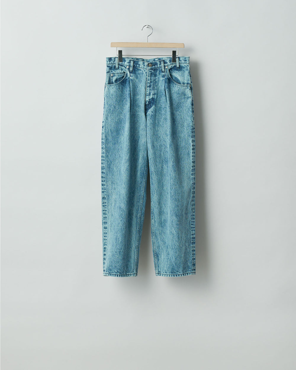 stein(シュタイン)の24SSコレクションCHEMICAL BLEACHED DENIM JEANSのINDIGO