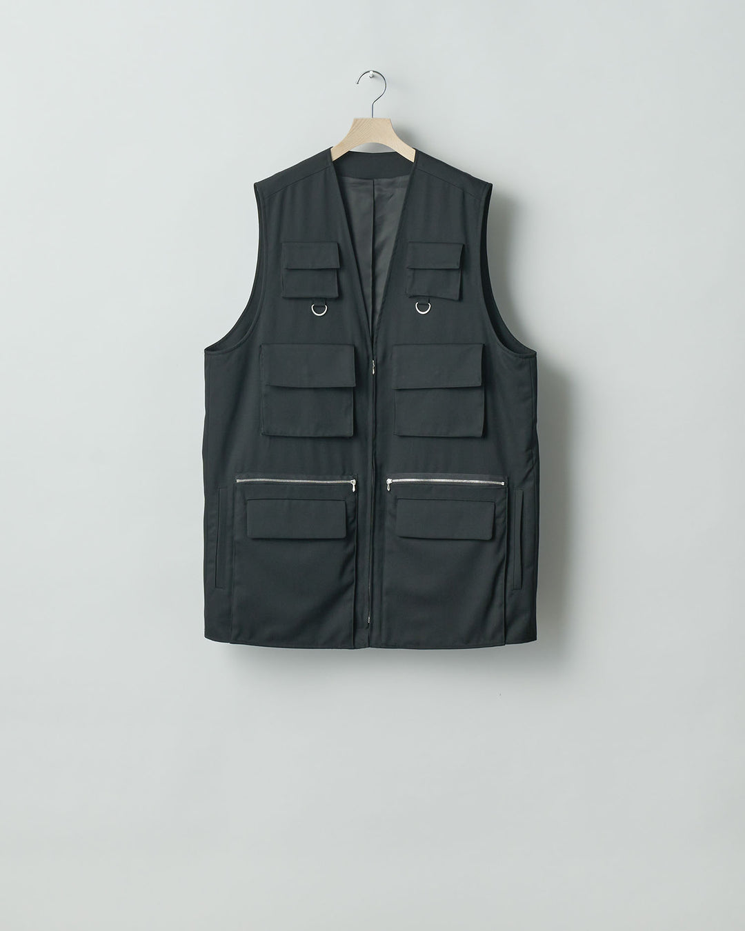 stein(シュタイン)の24SSコレクションOVERSIZED MULTI POCKET VESTのBLACK sessionセッション福岡セレクトショップ 公式通販サイト