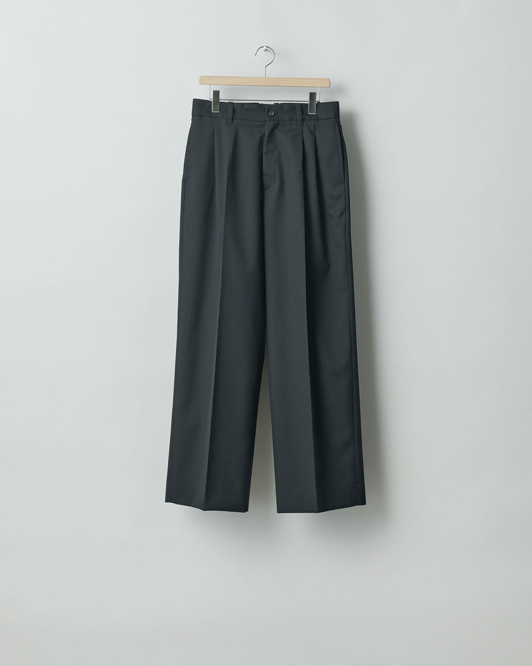 stein(シュタイン)の24SSコレクションLONG WIDE TROUSERS のBLACK