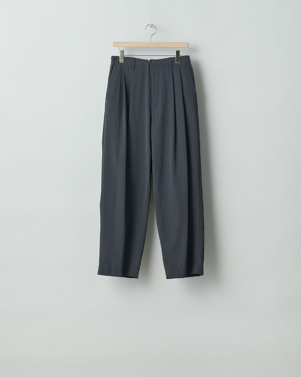 【stein】ssstein シュタインのWINDPROOF NYLON WIDE EASY TROUSERSのBLACK 公式通販サイトsession福岡セレクトショップ