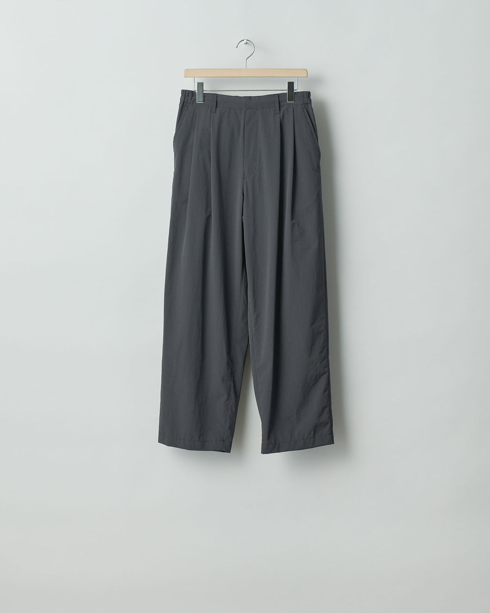 【stein】ssstein シュタインのWINDPROOF NYLON WIDE EASY TROUSERSのDARK GREY KHAKI 公式通販サイトsession福岡セレクトショップ