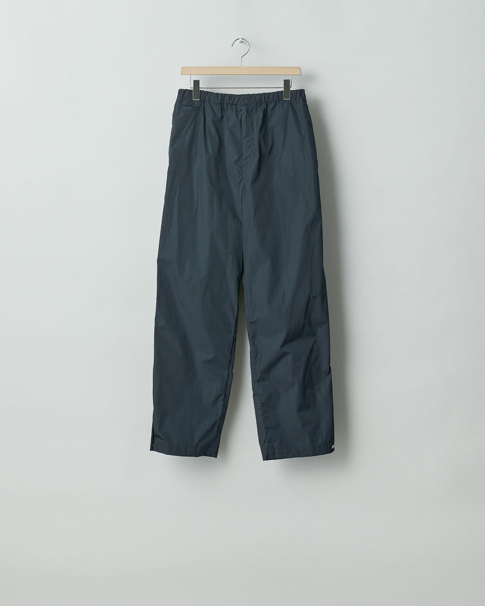 【stein】ssstein シュタインのNYLON TAFTA TRACK EASY TROUSERSのDARK NAVY  公式通販サイトsession福岡セレクトショップ